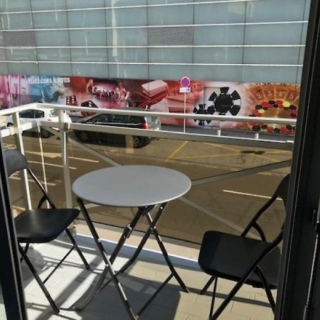 Studio Renove Avec Balcon A 100M De La Plage Et Piscine - 4 Personnes - Les Sables-D'Olonne - Fr-1-331-204 외부 사진