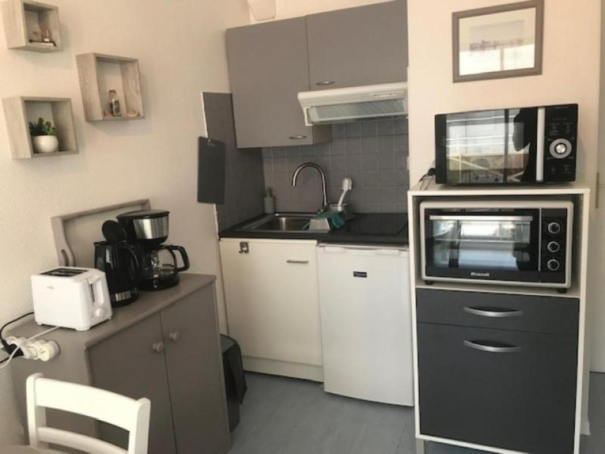 Studio Renove Avec Balcon A 100M De La Plage Et Piscine - 4 Personnes - Les Sables-D'Olonne - Fr-1-331-204 외부 사진