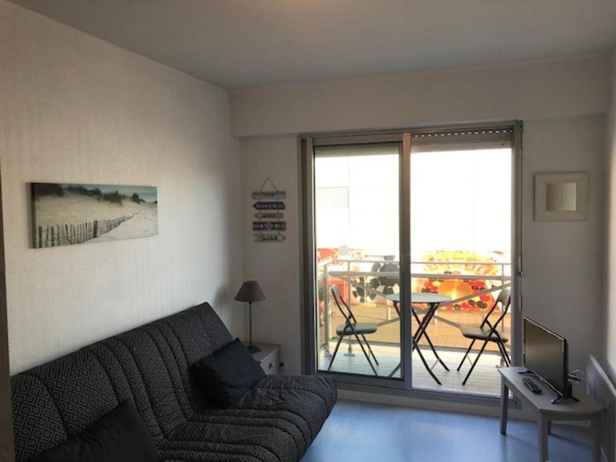 Studio Renove Avec Balcon A 100M De La Plage Et Piscine - 4 Personnes - Les Sables-D'Olonne - Fr-1-331-204 외부 사진